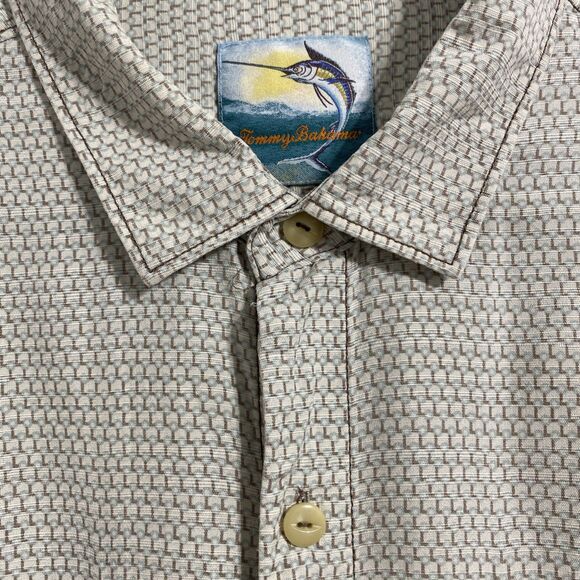 Tommy Bahama Shirt Men's XL 100% Silk Island Modern Fit Button Front Down Vented - Picture 2 of 14